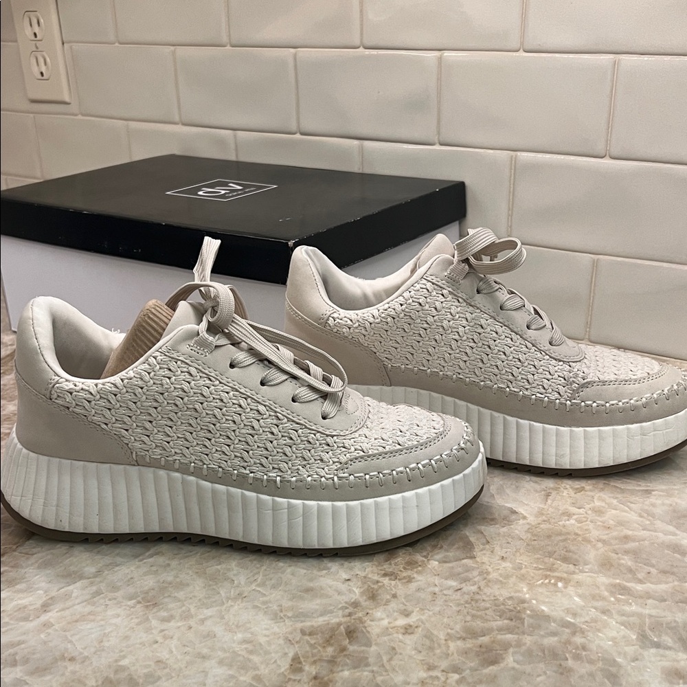 Dolce Vita Fay Women's Cream Sneakers